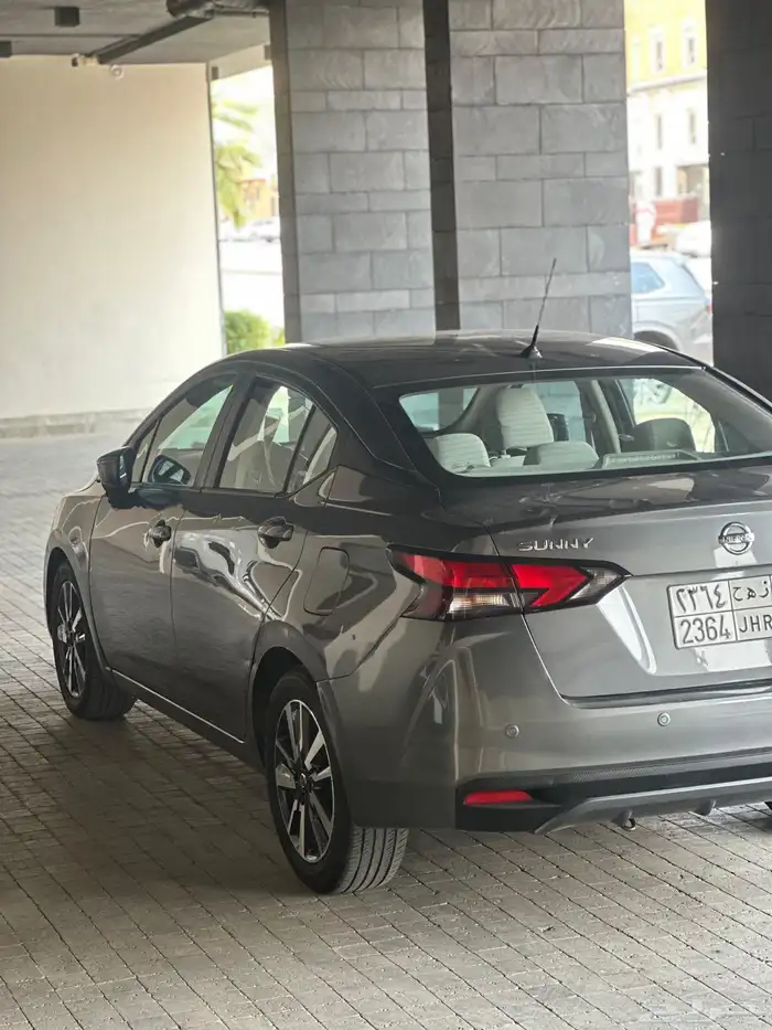 نيسان صني موديل 2020 نظيف جدا 3