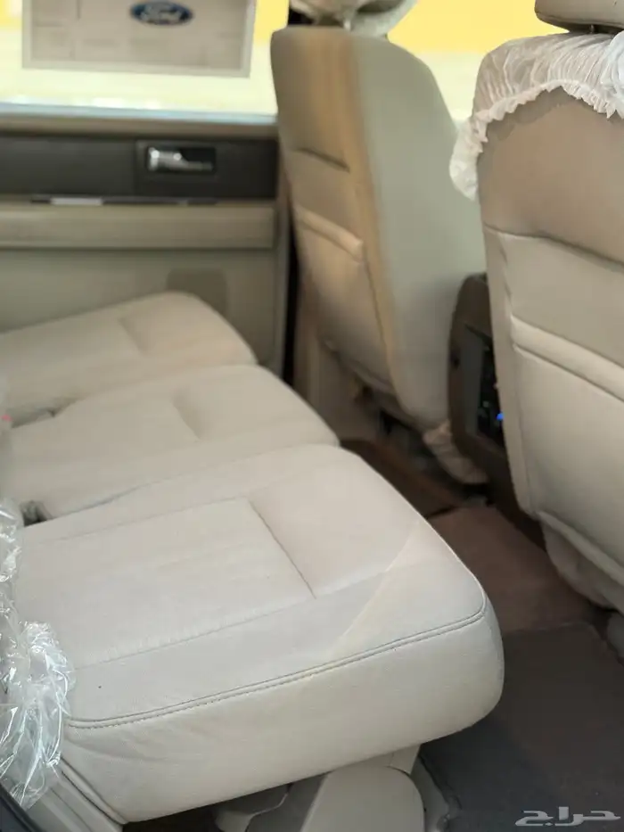 فورد اكسبديشن 2014 نظيف 39
