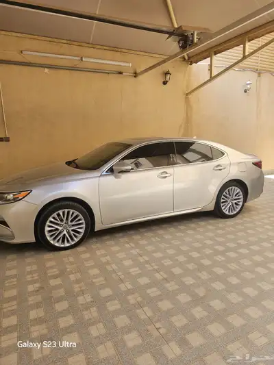 للبيع سياره موديل 2014 نوع السياره لكزسES 350 وارد الامارات index