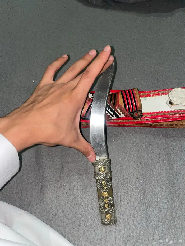 شفرة جنوبيه من القديم ب حزامها 4