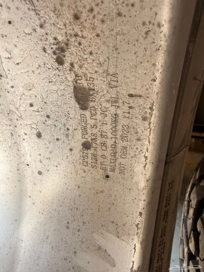 جنوط 17 تركب علئ الفورد F150 تجي 6 مسمار 2