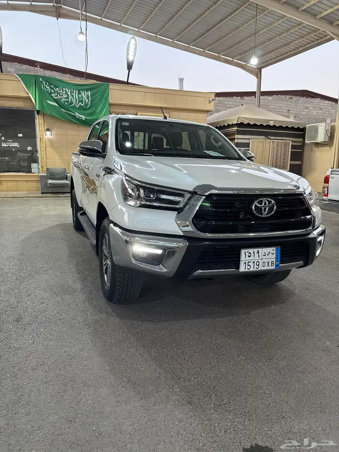 تويوتا هايلوكس غمارتين دبل اتوماتيك موديل 2022 1