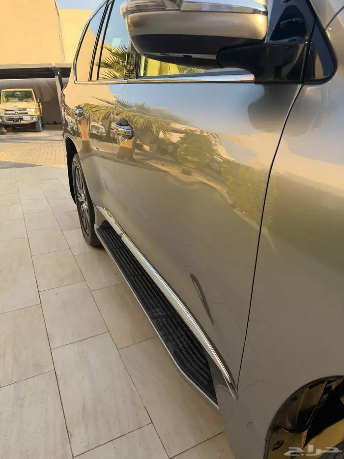 جيب لكسز 2016 تيتانيوم LX 16