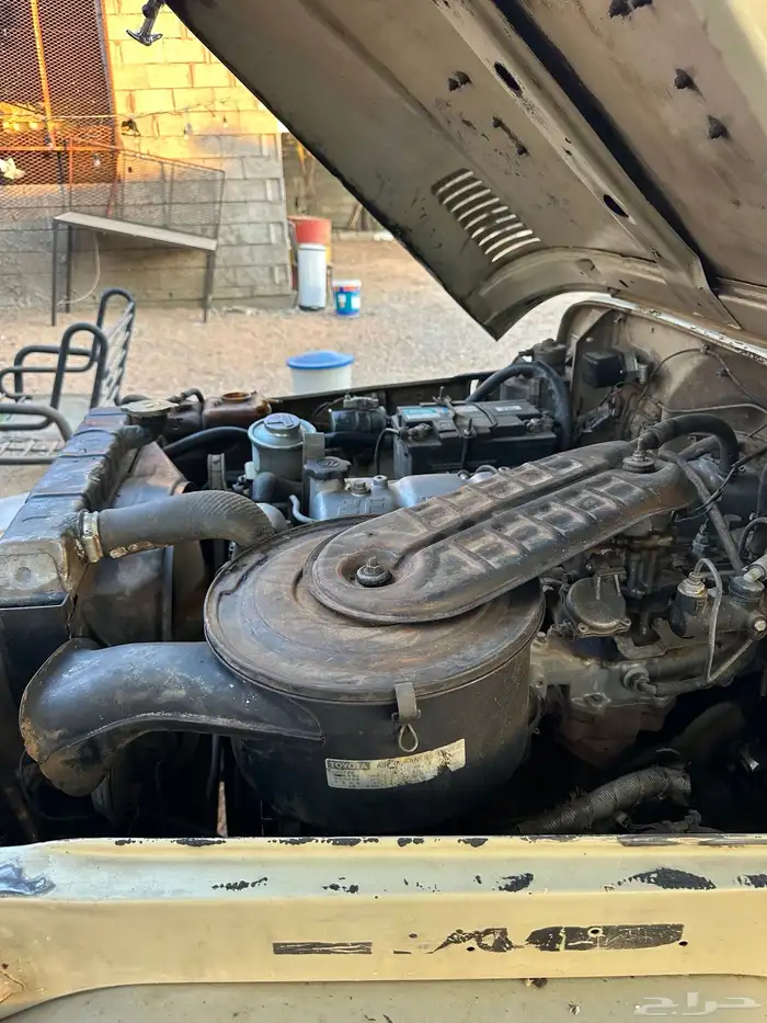 جيب ربع مصندق FJ40 موديل 1983 14