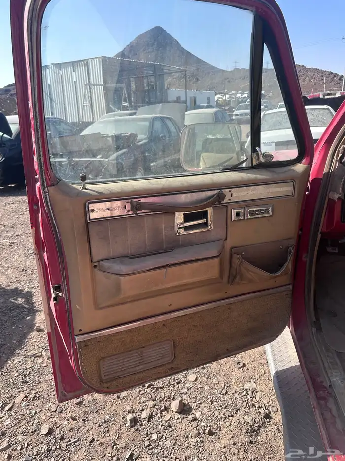 للبيع جمس موديل 85 استخدام الاستماره جديده فحص منتهي بنزين 7