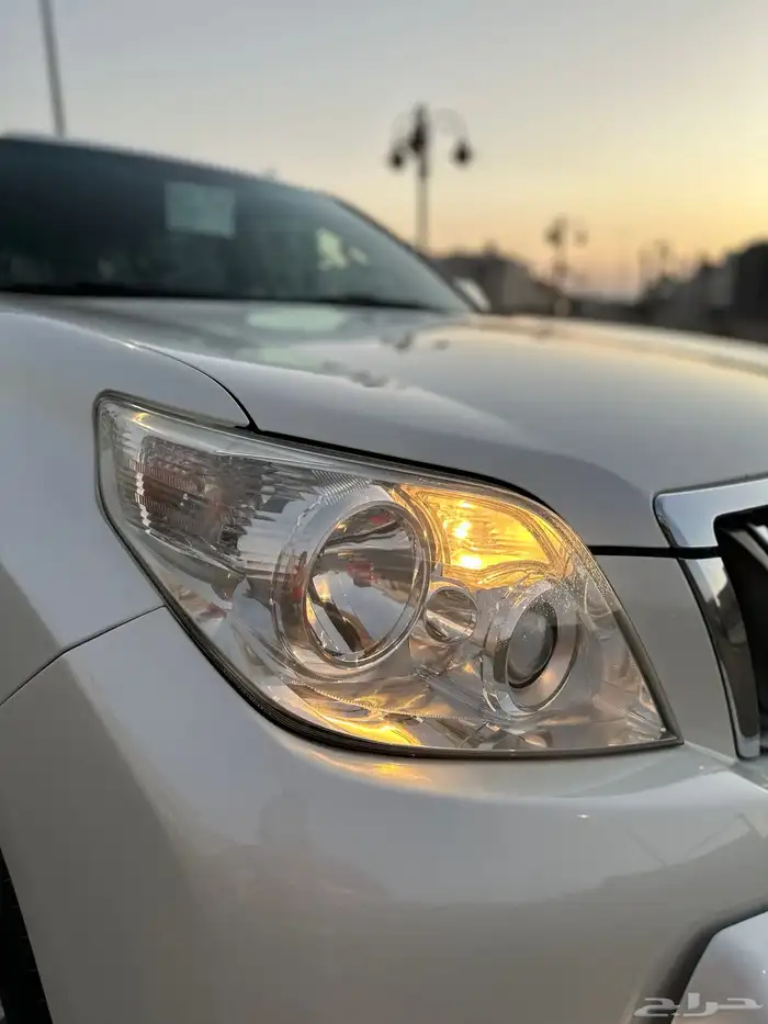 جيب برادو تويوتا 2011 TXL مخزن بدي ومحركات وكالة 19