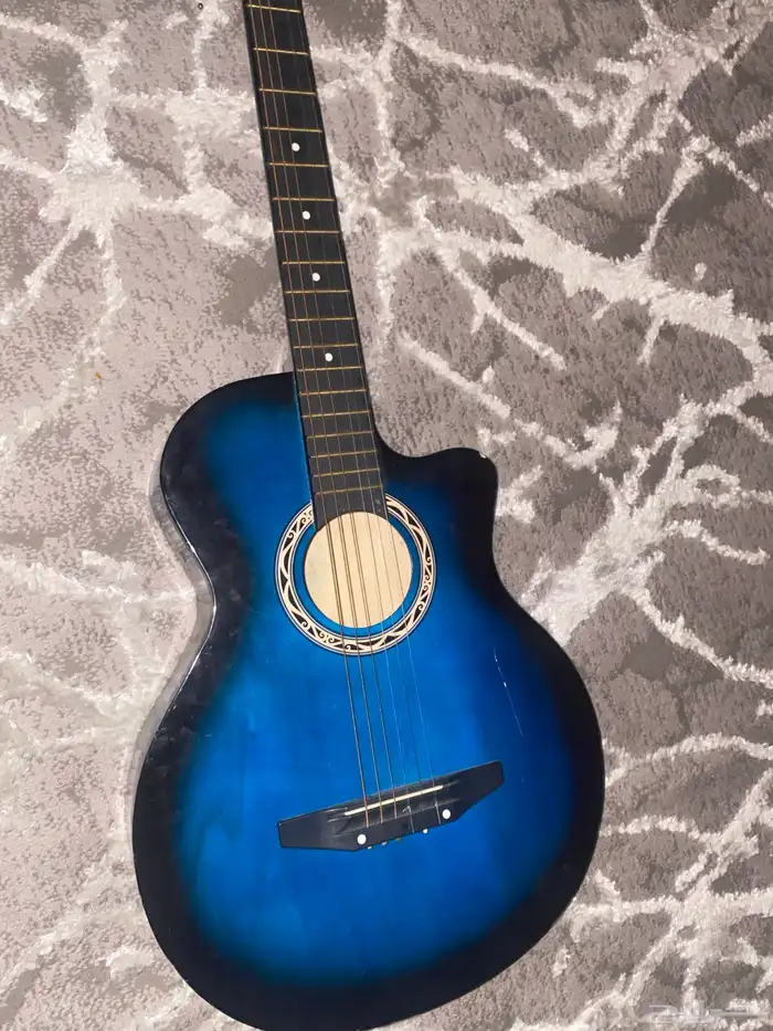 قيتار لونه فخم استعمال شهرين 3