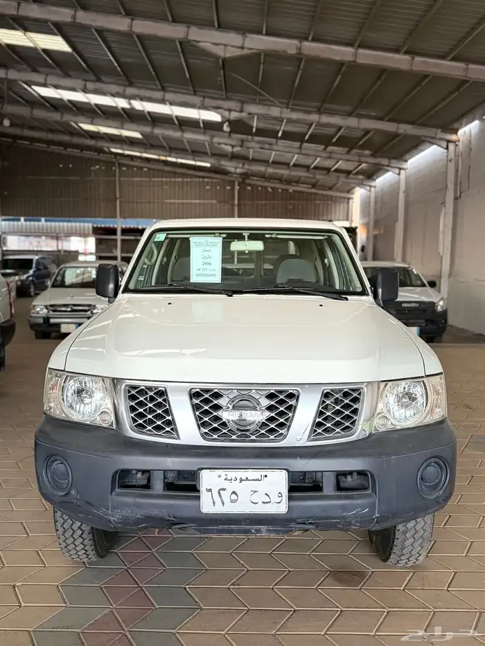 نيسان باترول 2006 قير عادي دبل 0