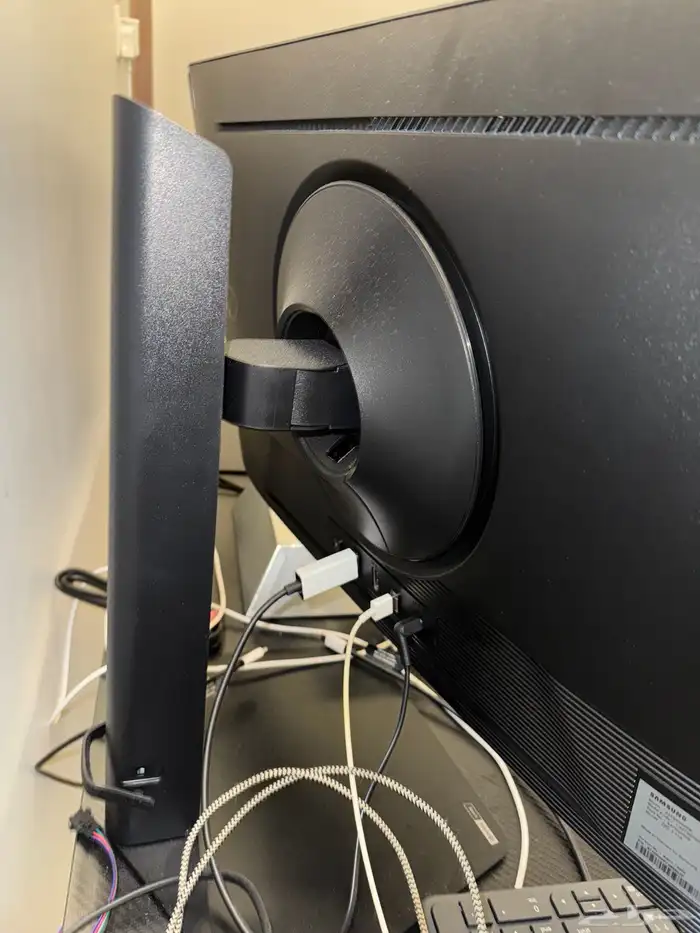 شاشة dual rotating 1