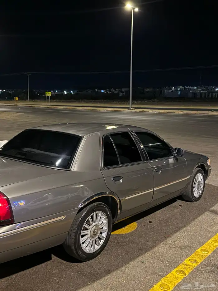 فورد قراند ماركيز 2002 5