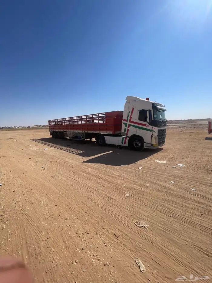 تريله متواجدة في عرعر 16متر 2