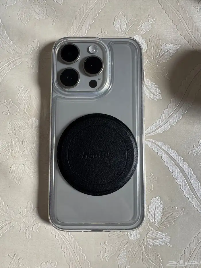 للبيع ايفون 15 برو البطاريه 79 القيقا 256 معه كرتونه 0