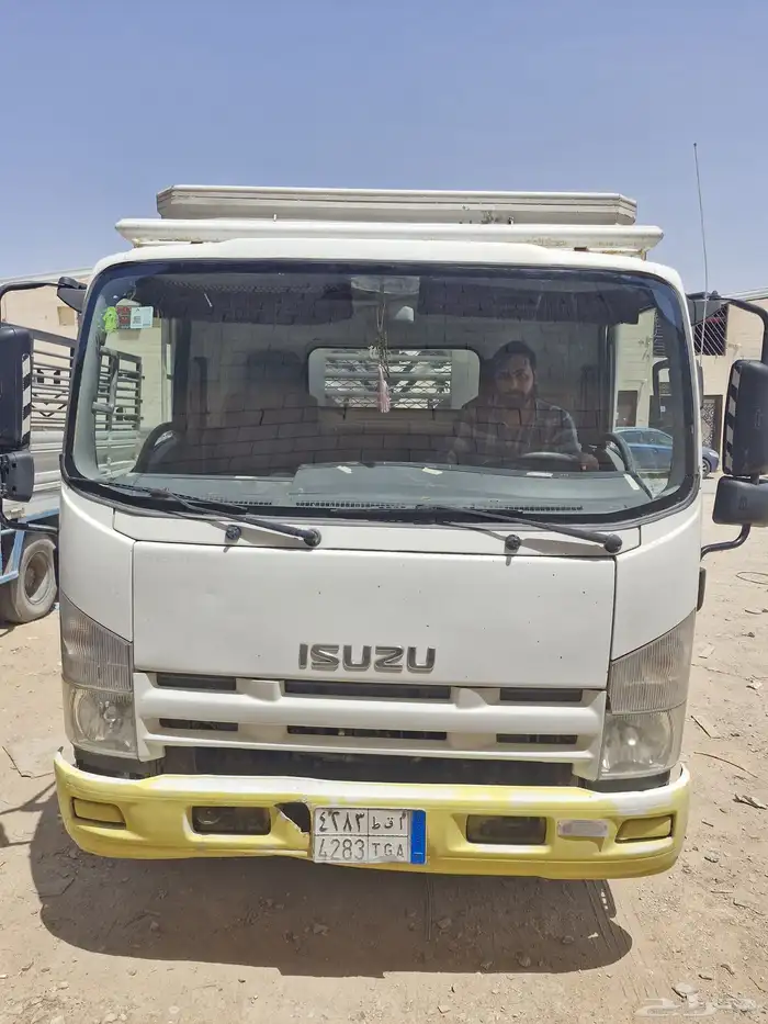 دينات ايسوزو تويوتا 3