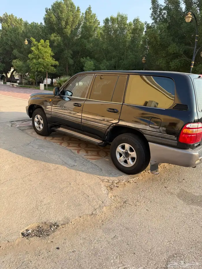 لاند كروزر 4