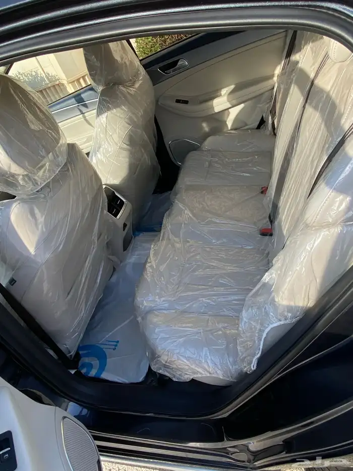 شيري اريزو 2024 16