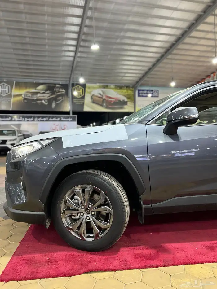 تويوتا   راف فور XLE بنزين فتحة 2024 جديد سعودي 112.000شامل 2