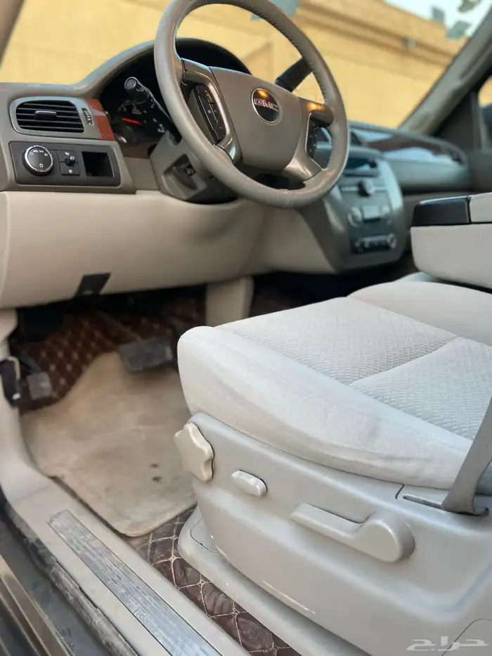 جي ام سي   يوكن   2008 وكاله 13