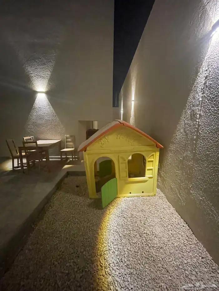 فيلا للإيجار حي الجنادرية المشرقية 31