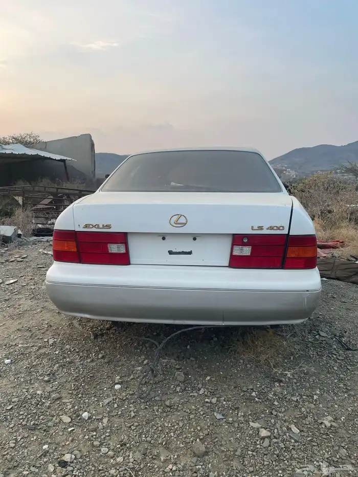 قطع لكزس ls400 من موديل 2000-98 0