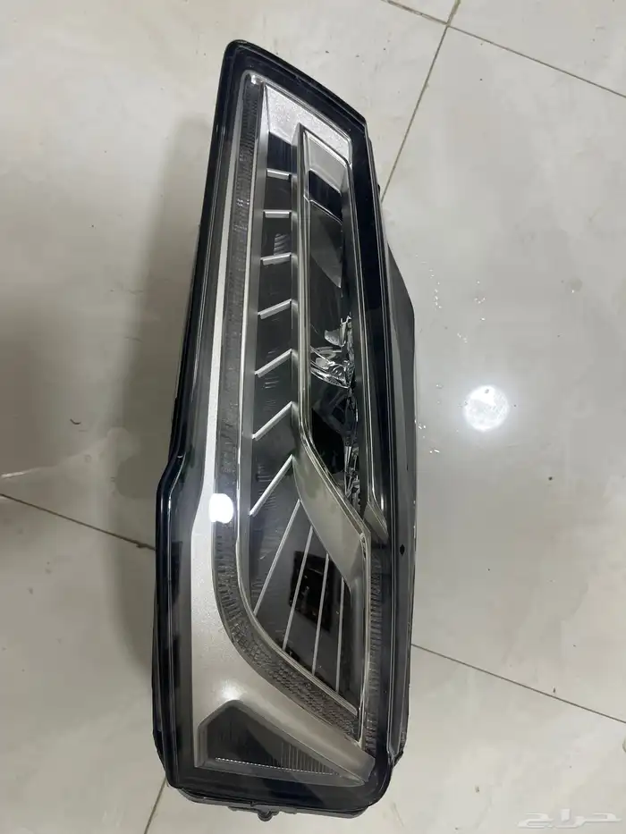 شمعة اودي a8 0