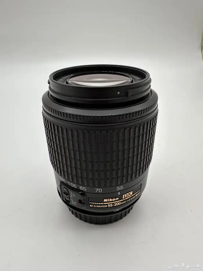 عدسات كانون ونيكون نظيفة 16