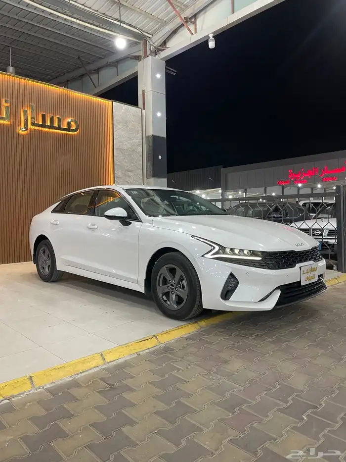 كيا كي 5 موديل 2023 ستاندر 2