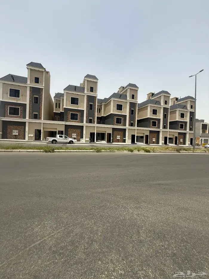 للبيع شقق علويه بمصعد وسطح دره الموسي خميس مشيط 550الف 1