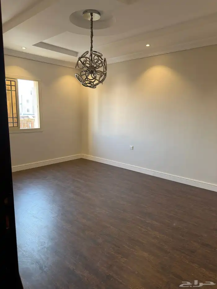 شقه للبيع مستخدمه جده حي السلامه 2 3