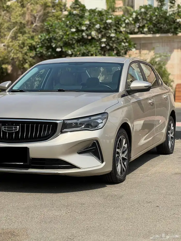 جيلي 7 امجراند 2023 متوفر 10 سيارات بسعر مغري جدا جدا 31