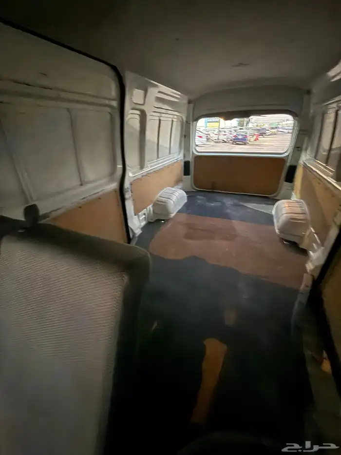 باص تايوتا 2020 8