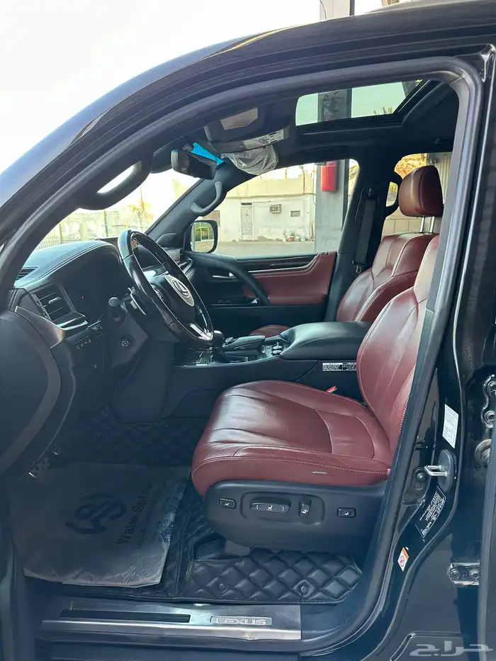 جيب لكزس موديل 2018 10