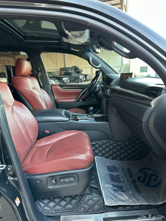 جيب لكزس موديل 2018 14