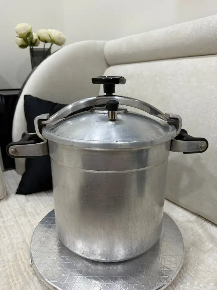 كاتم سب فرنسي حجم 15 لتر 0