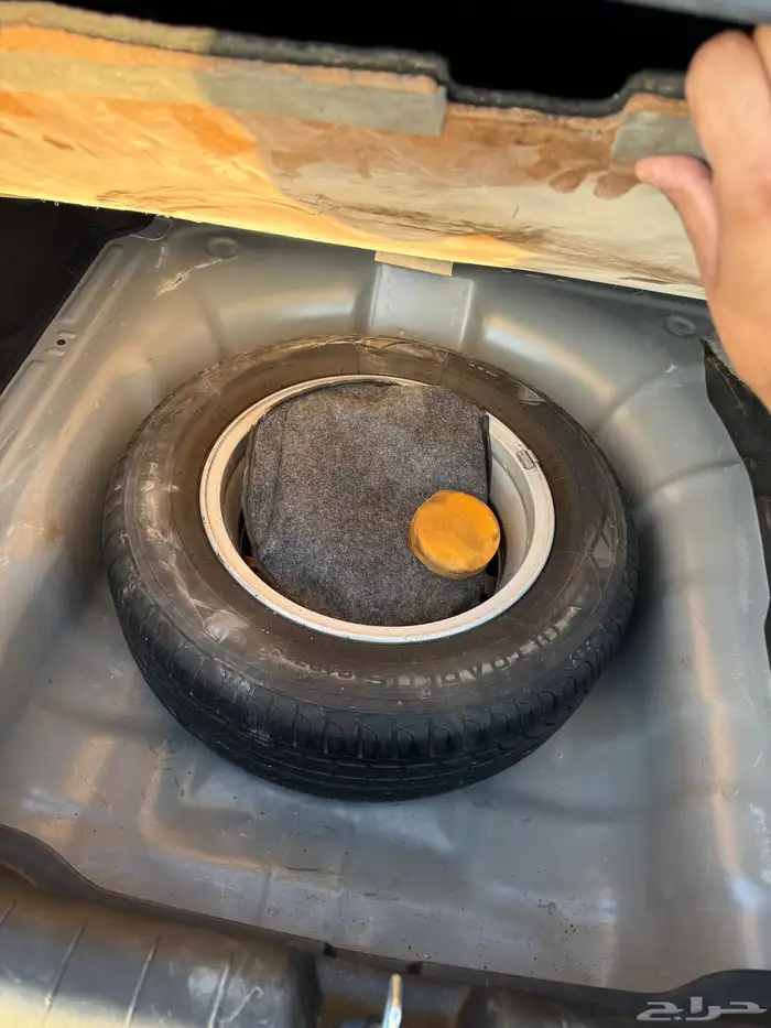 اكسنت 2025 لون رمادي 61