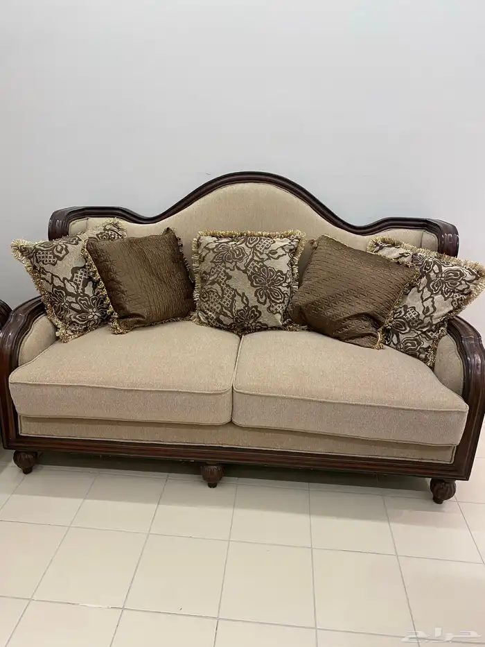 كنب من الطلق نضيف بخداديات ثنائي 0