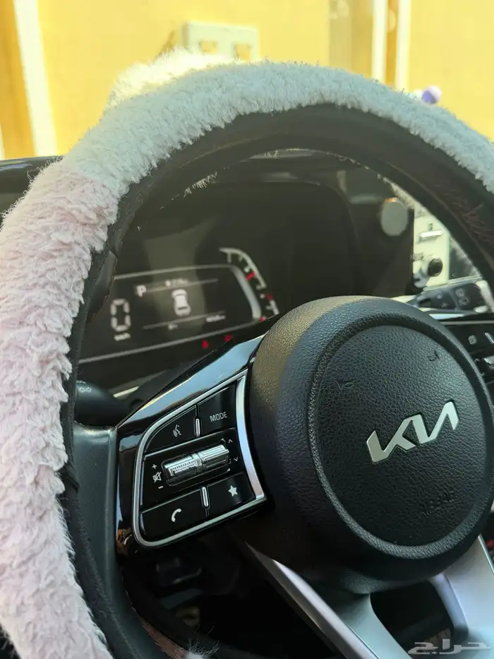 كيا سوينت 2022 ماشيه 42 الف بس 7