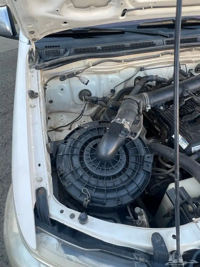 هايلكس 2014 نظيفة 17