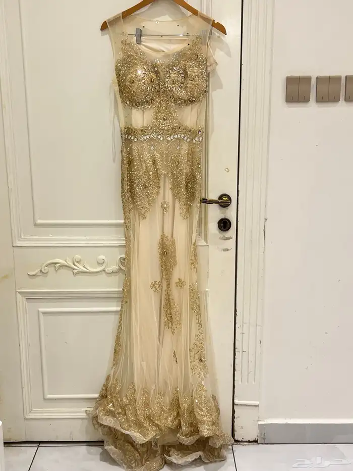 فستان مره جميل وانيق 50 ريال 0