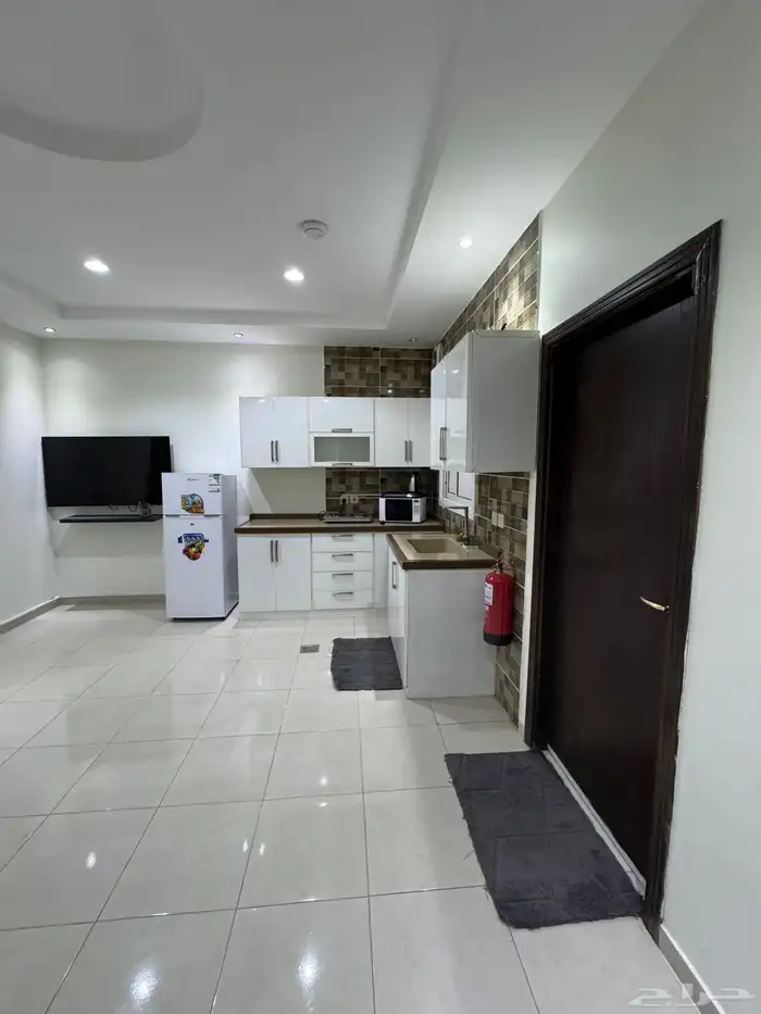 خلف الراشد مول شقق مفروشة بكامل الخدمات للايجار اليومي 9