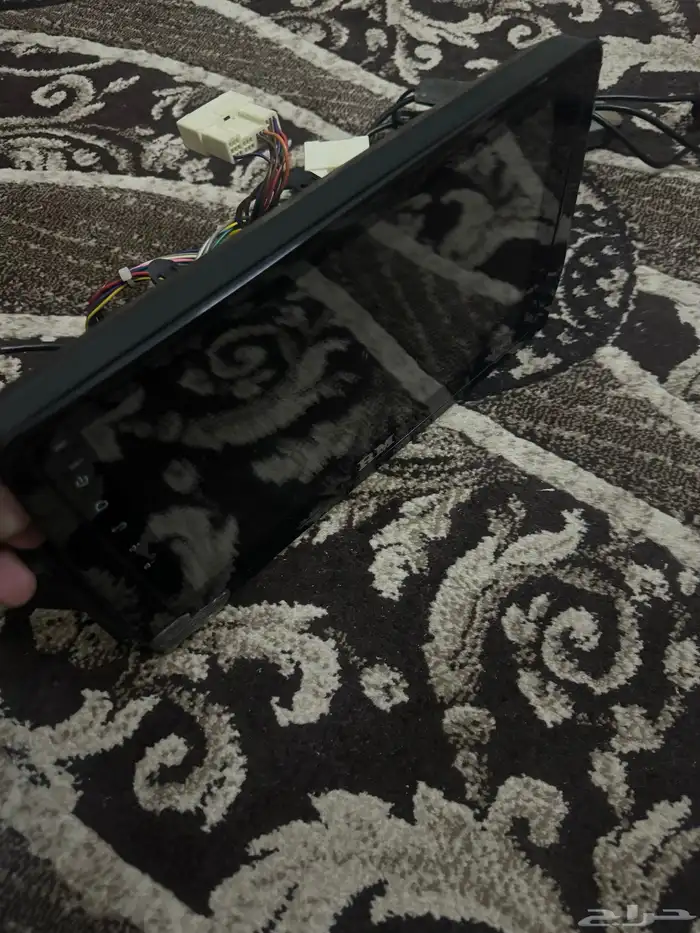 شاشه للبيع مقاس 10 إنش 2