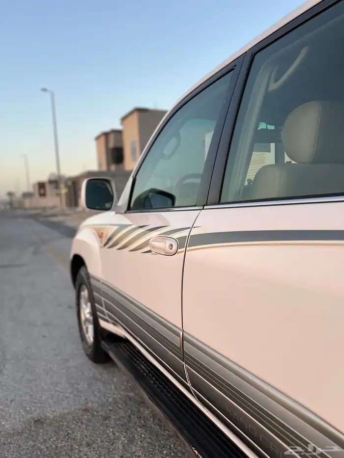 لاندكلوزر VX.R 2003 نضيف 10