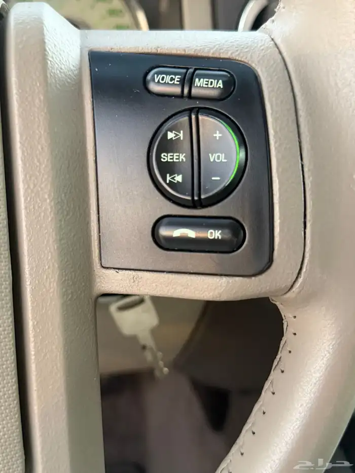 فورد اكسبديشن 2014 نظيف 32