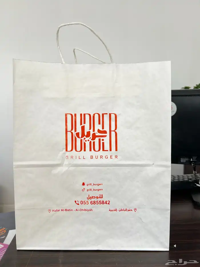 مصمم جرافيك 15