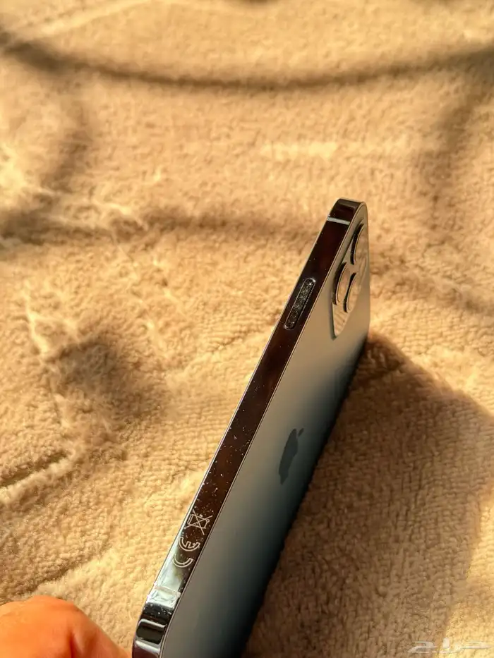 للبيع ايفون 12 برو 2