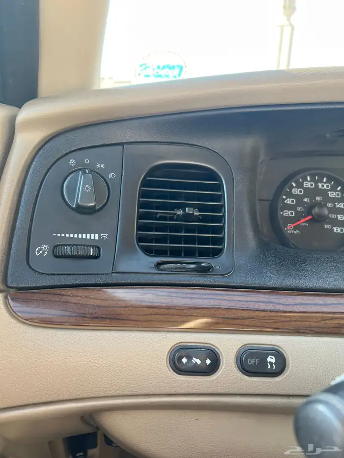 فورد فكتوريا 2011 LX سعودي ماشي قليل 19