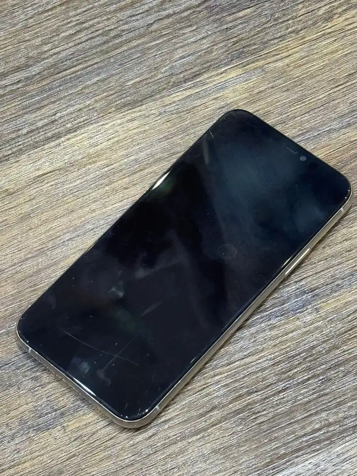 ايفون 11 برو 7