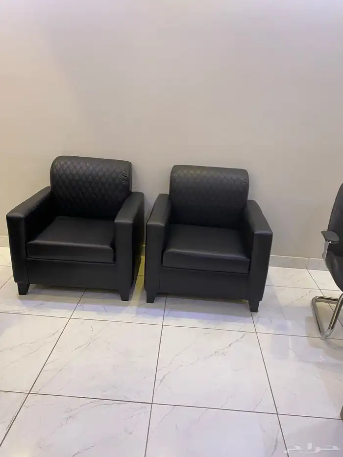 كنب جلد مكتبي اسود فخم 3