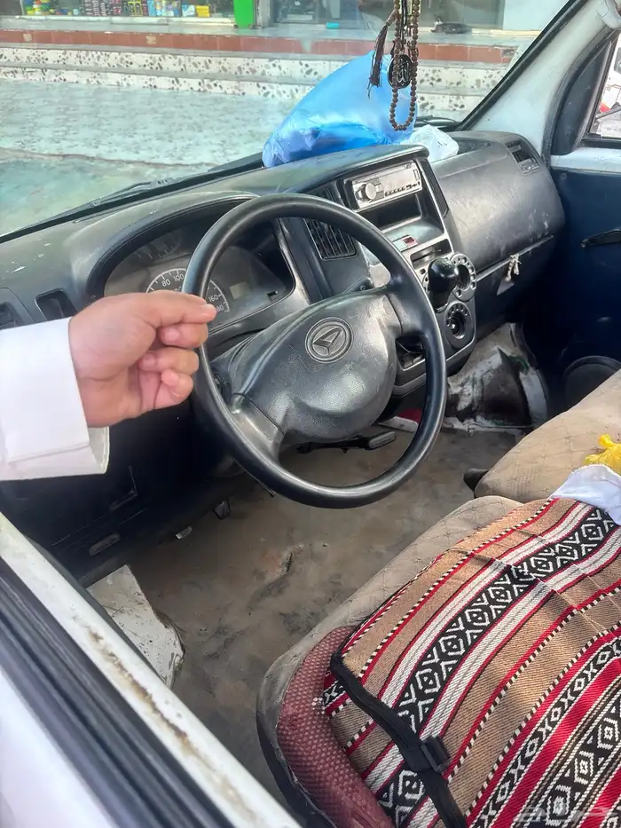 دباب ديهاتسو 2011 0