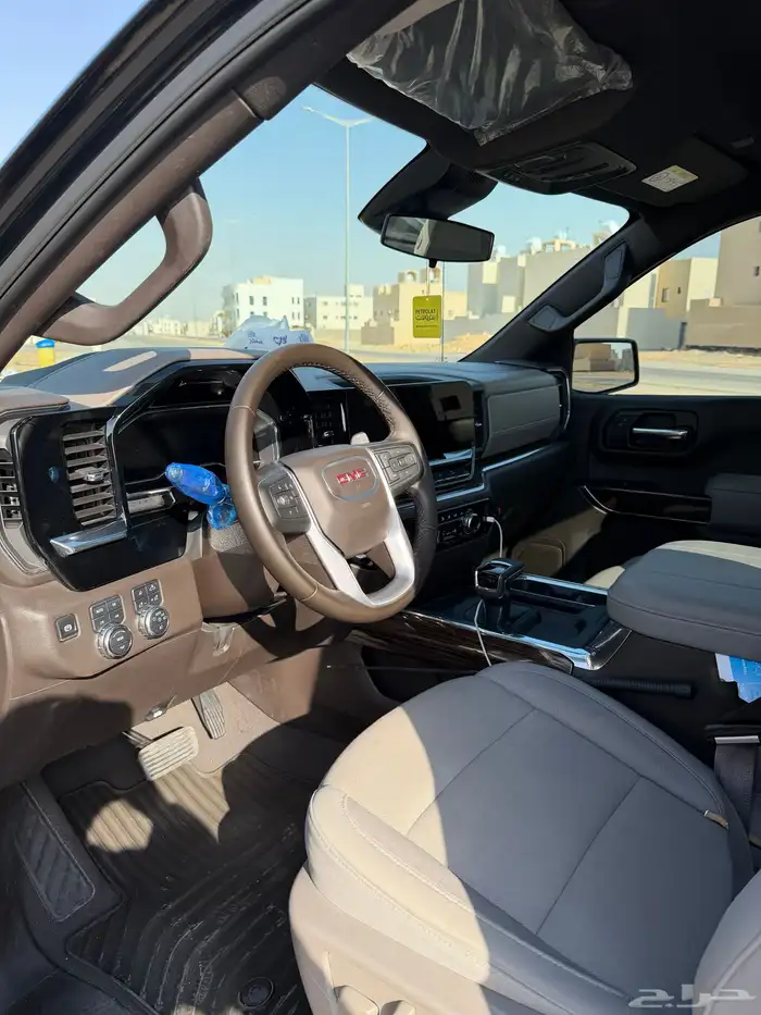 سيرا GMC ماشي 44 الف جديد مالك اول 3