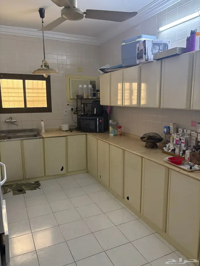 عفش بيت للبيع 8